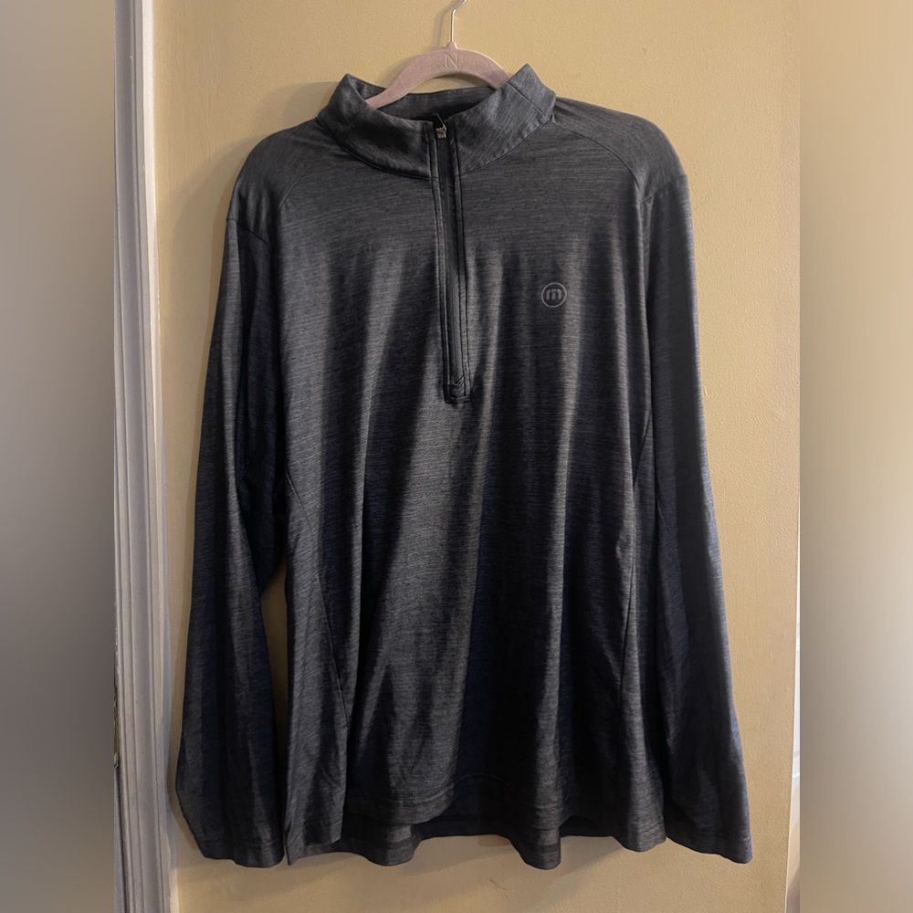 Travis Mathew lightweight quarter zip jacket, men’s XL